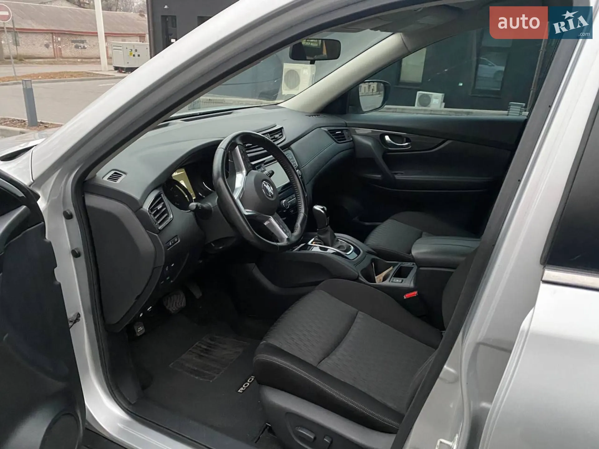 2017 Nissan Rogue - мініатюра 11
