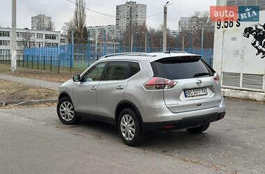 Позашляховик / Кросовер Nissan Rogue 2015 в Харкові