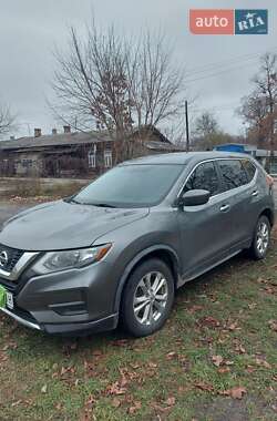 Позашляховик / Кросовер Nissan Rogue 2017 в Рівному