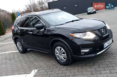 Внедорожник / Кроссовер Nissan Rogue 2017 в Кременчуге