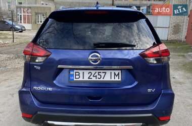Внедорожник / Кроссовер Nissan Rogue 2019 в 