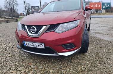 Внедорожник / Кроссовер Nissan Rogue 2015 в Калуше