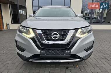 Позашляховик / Кросовер Nissan Rogue 2016 в Коломиї