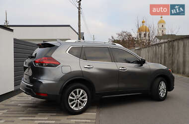 Позашляховик / Кросовер Nissan Rogue 2020 в 