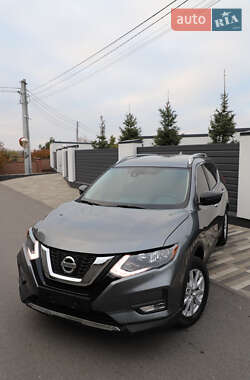 Позашляховик / Кросовер Nissan Rogue 2020 в 