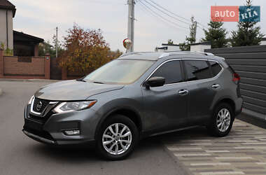 Позашляховик / Кросовер Nissan Rogue 2020 в 