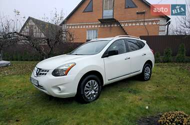 Внедорожник / Кроссовер Nissan Rogue 2014 в Полтаве