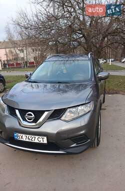 Позашляховик / Кросовер Nissan Rogue 2014 в Ладижині