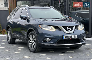 Позашляховик / Кросовер Nissan Rogue 2014 в Ужгороді