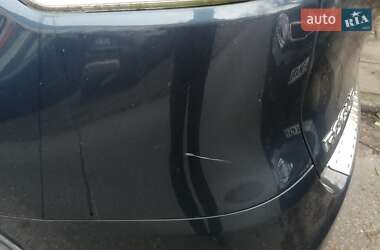 Позашляховик / Кросовер Nissan Rogue 2016 в 