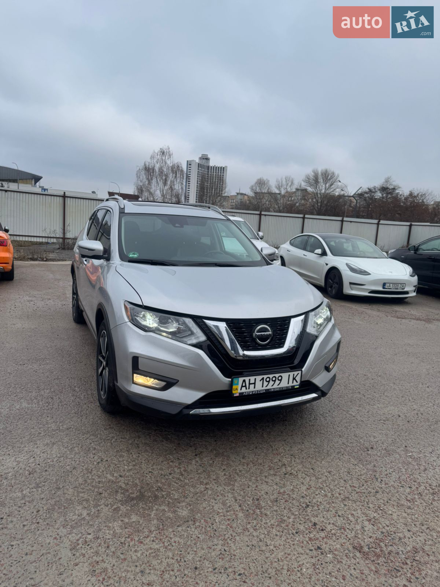 2019 Nissan Rogue - мініатюра 9