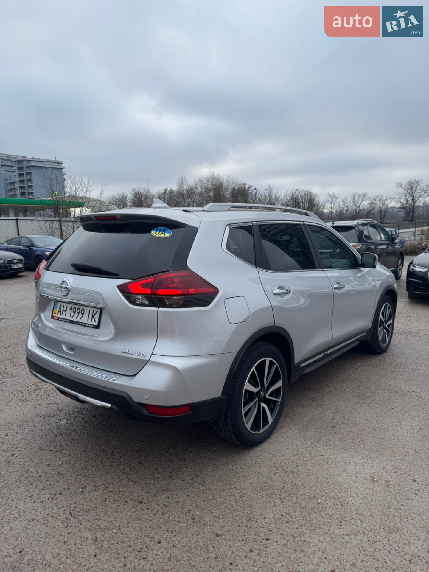 2019 Nissan Rogue - мініатюра 11