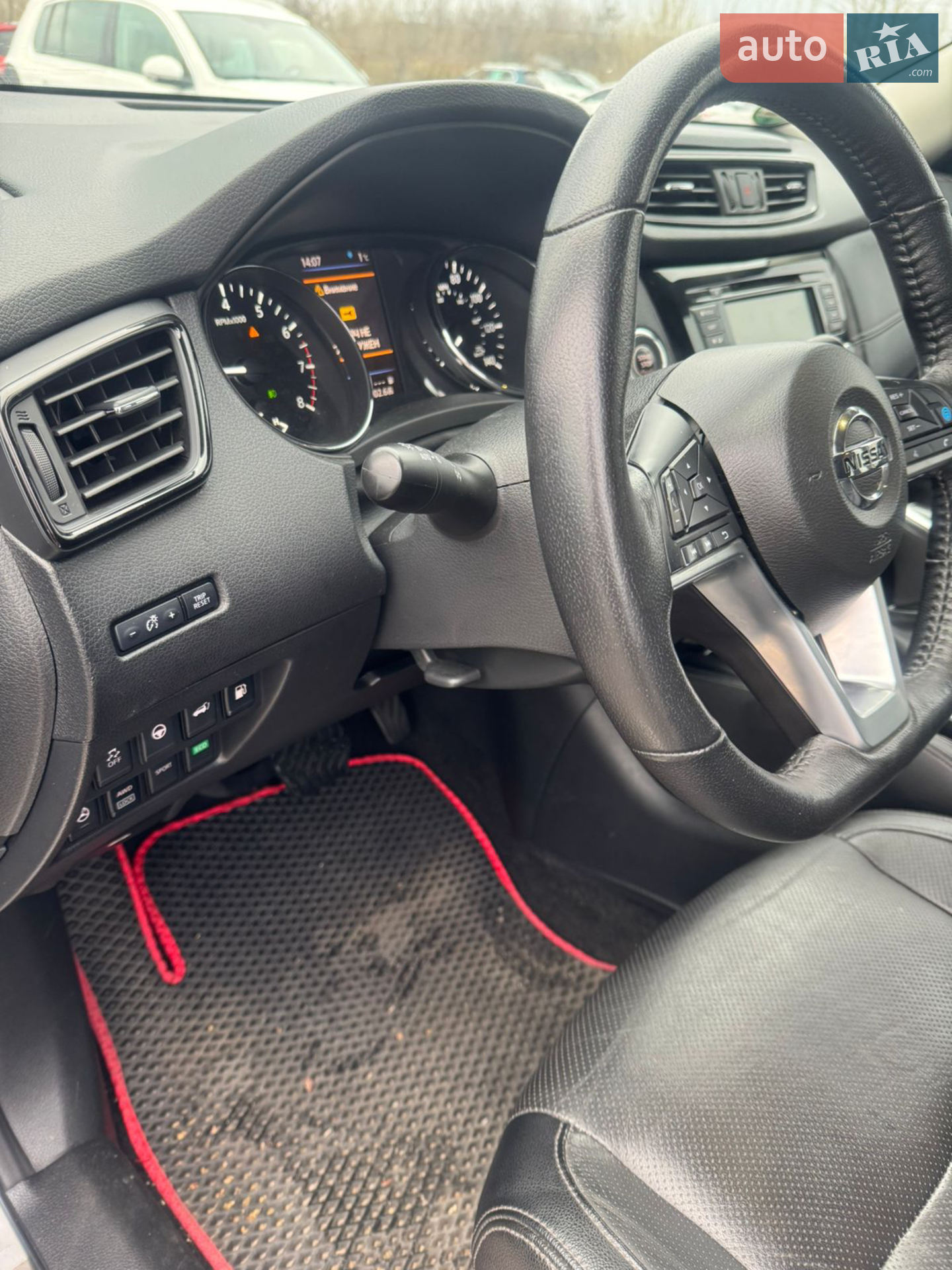 2019 Nissan Rogue - мініатюра 18