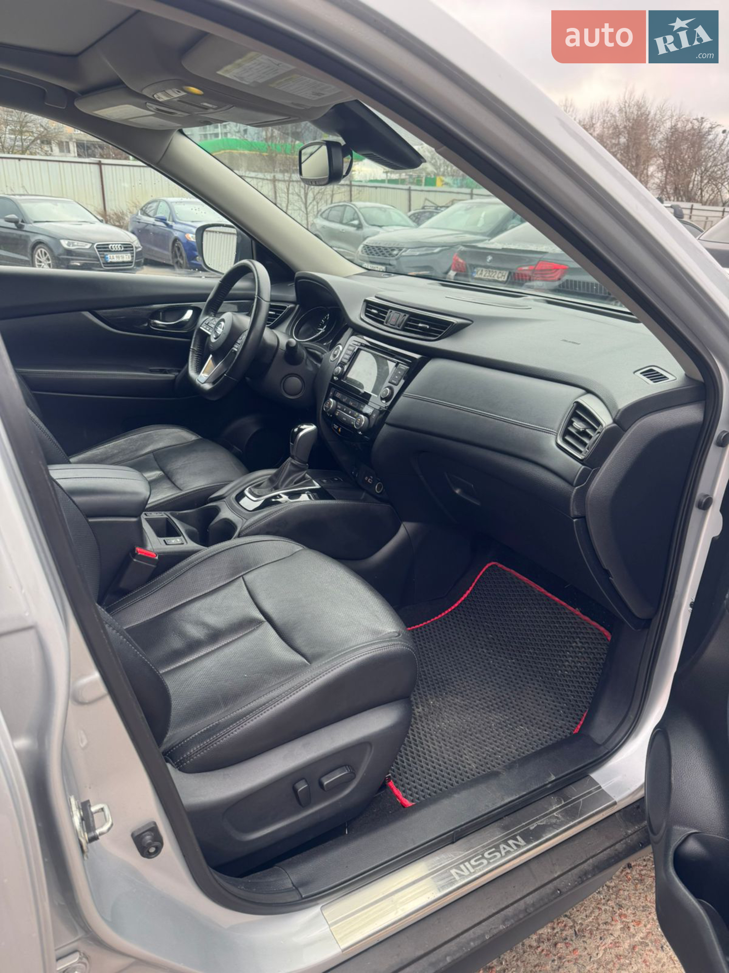 2019 Nissan Rogue - мініатюра 18