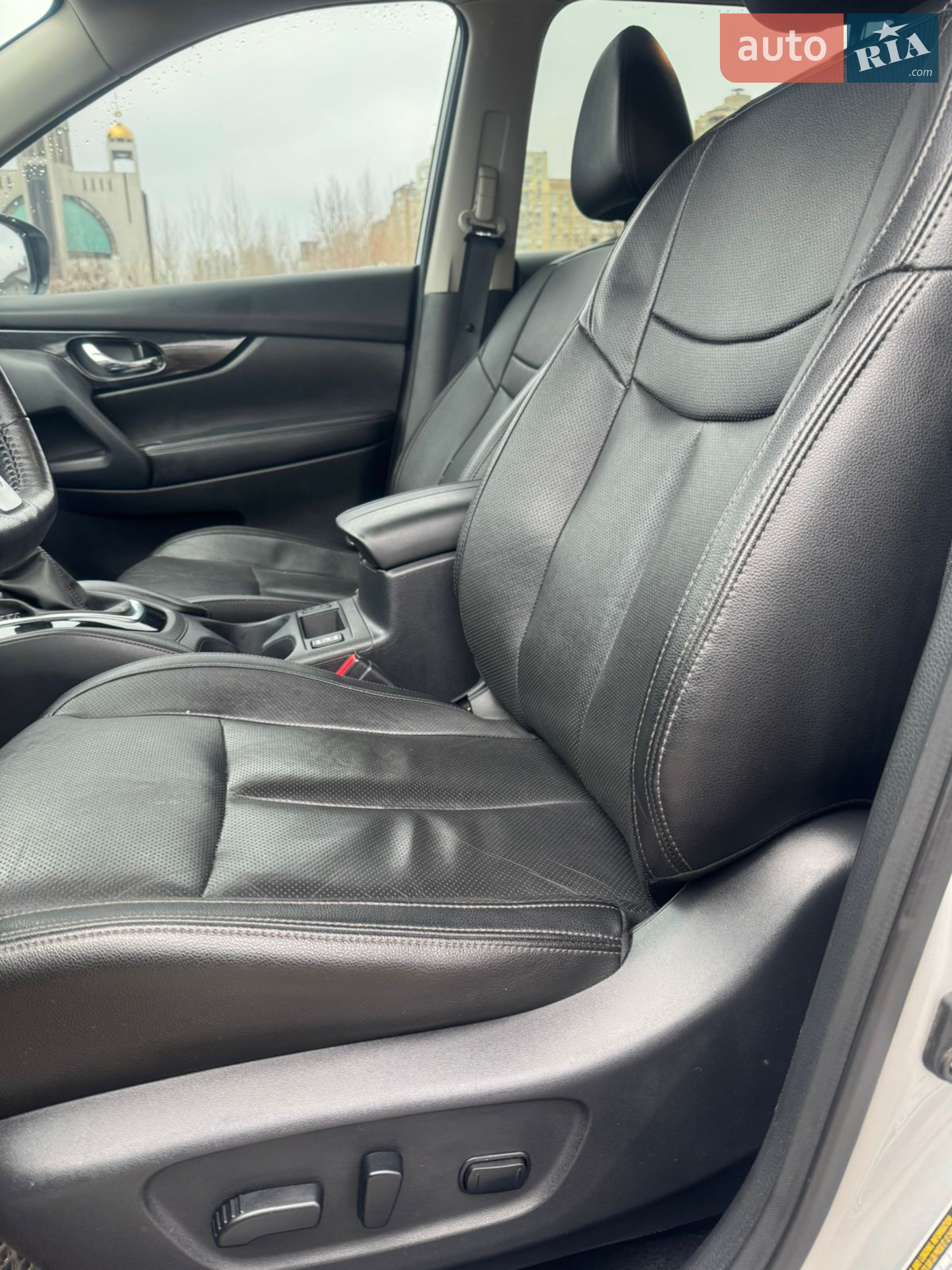 2019 Nissan Rogue - мініатюра 24