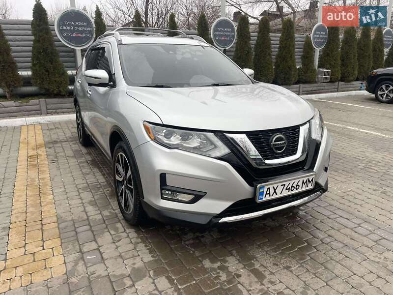 Nissan Rogue 2018