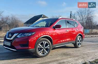 Позашляховик / Кросовер Nissan Rogue 2018 в Ромнах