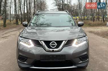 Внедорожник / Кроссовер Nissan Rogue 2015 в Ахтырке