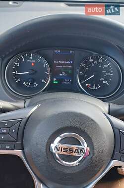 Позашляховик / Кросовер Nissan Rogue 2019 в Болехові