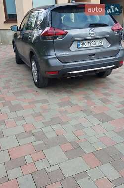 Позашляховик / Кросовер Nissan Rogue 2019 в Болехові