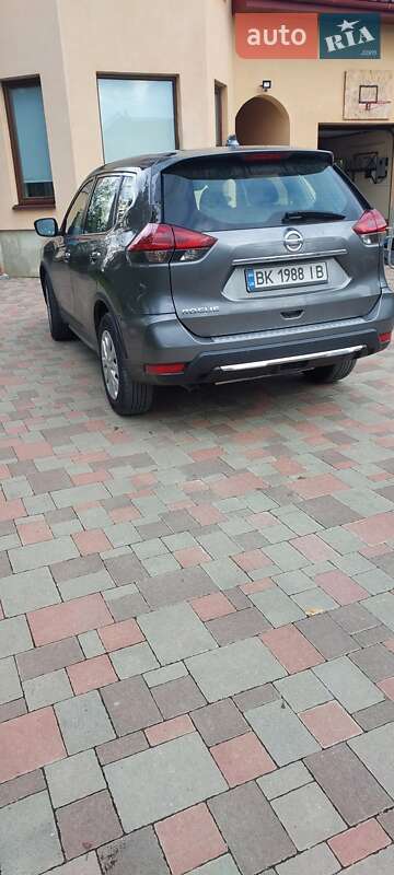 Внедорожник / Кроссовер Nissan Rogue 2019 в Болехове