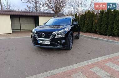 Внедорожник / Кроссовер Nissan Rogue 2021 в Киеве