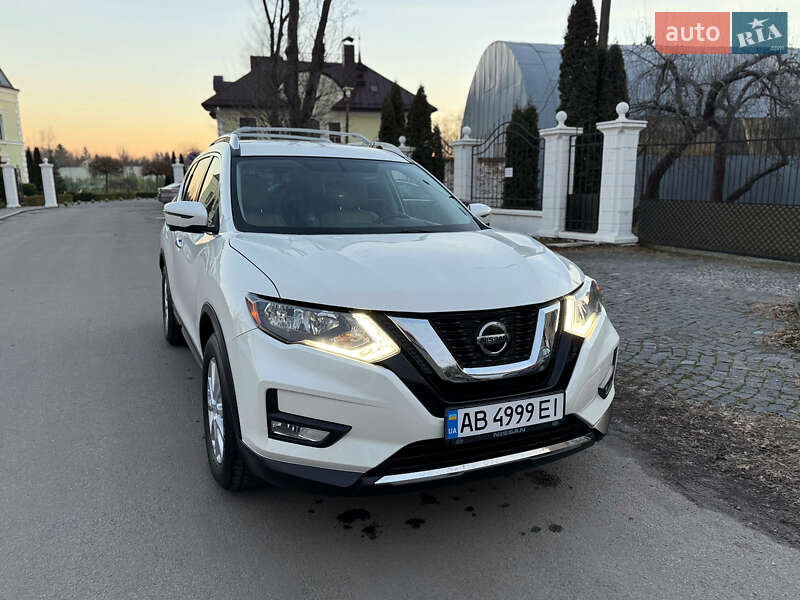 Позашляховик / Кросовер Nissan Rogue 2018 в Вінниці