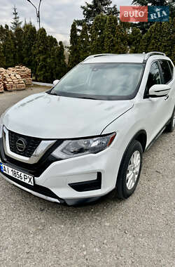 Позашляховик / Кросовер Nissan Rogue 2020 в Києві