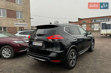 Позашляховик / Кросовер Nissan Rogue 2017 в Сумах