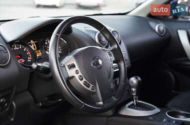 Внедорожник / Кроссовер Nissan Rogue 2013 в Черновцах