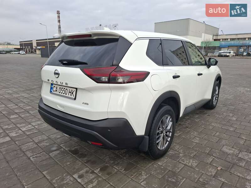 Внедорожник / Кроссовер Nissan Rogue 2020 в Черкассах