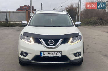 Позашляховик / Кросовер Nissan Rogue 2016 в Києві