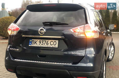 Позашляховик / Кросовер Nissan Rogue 2014 в Трускавці