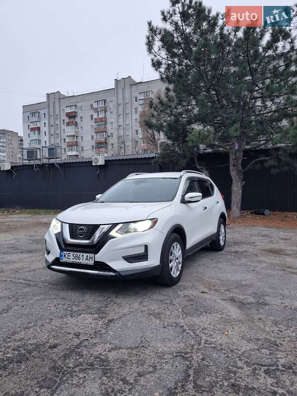 Позашляховик / Кросовер Nissan Rogue 2019 в Дніпрі