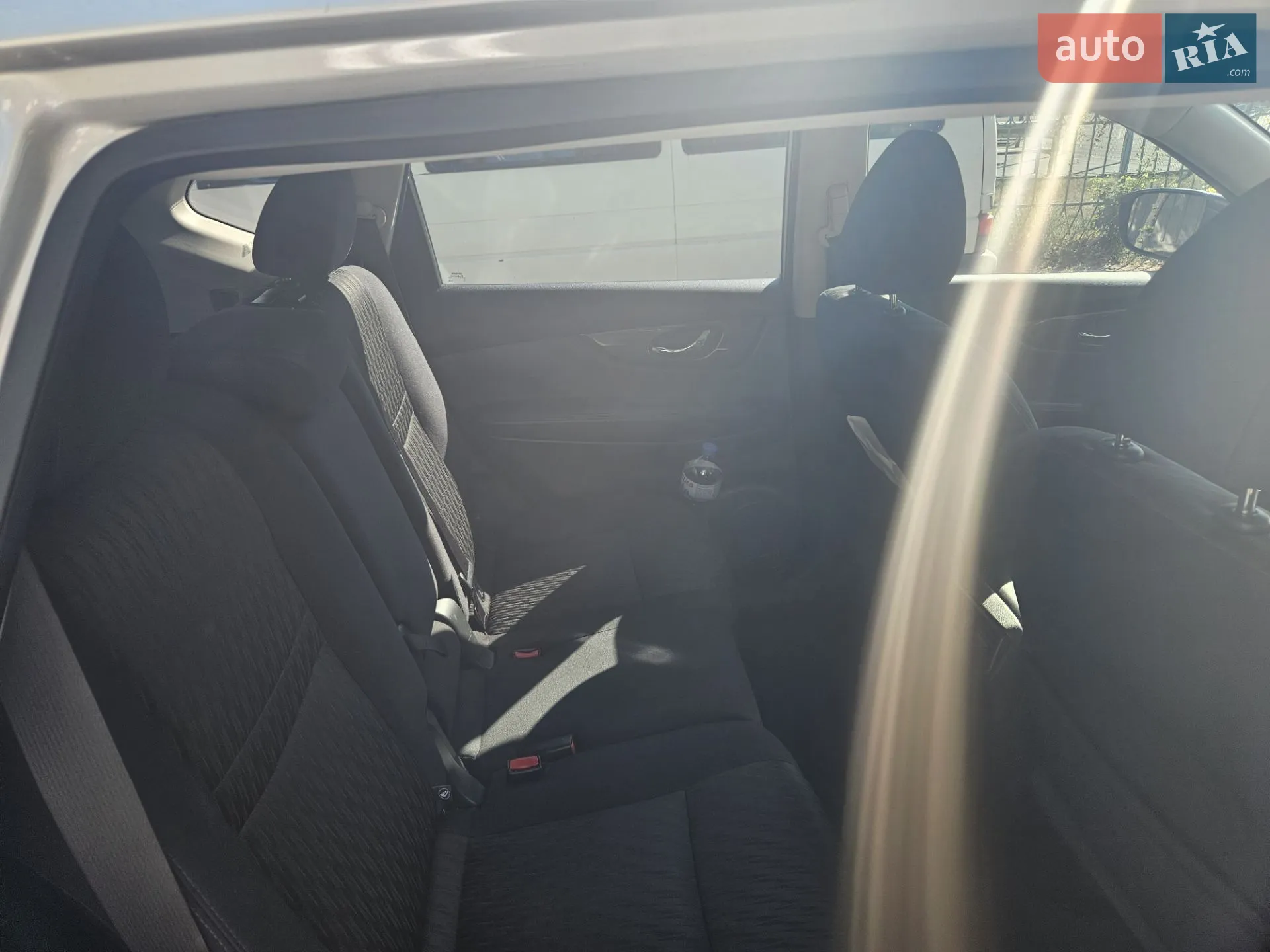 2017 Nissan Rogue - мініатюра 4