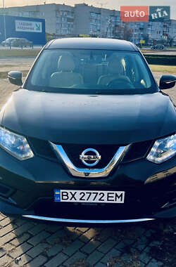 Позашляховик / Кросовер Nissan Rogue 2014 в Славуті
