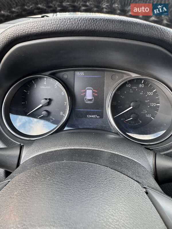 Внедорожник / Кроссовер Nissan Rogue 2018 в Ивано-Франковске