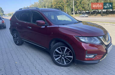 Позашляховик / Кросовер Nissan Rogue 2018 в Білій Церкві