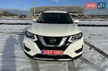 Позашляховик / Кросовер Nissan Rogue 2019 в Львові