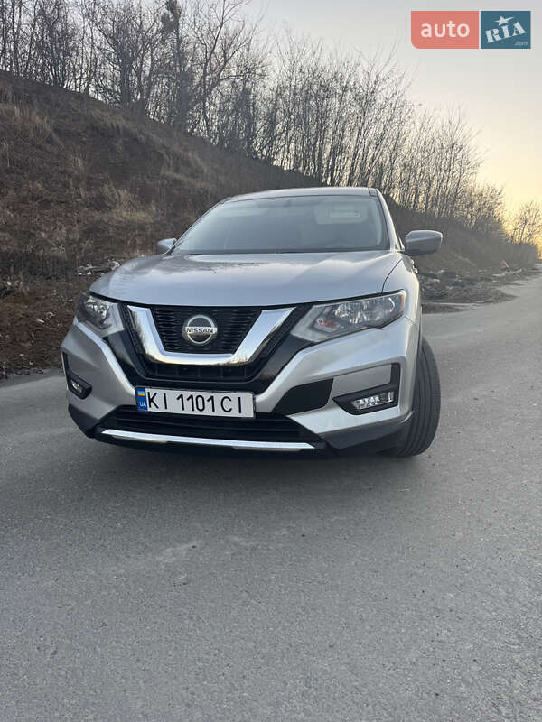 Позашляховик / Кросовер Nissan Rogue 2018 в Києві фото Позашляховик / Кросовер Nissan Rogue 2018 в Києві