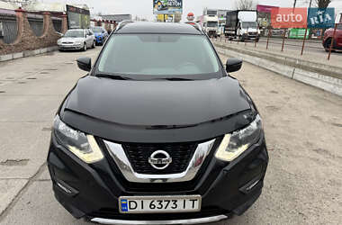 Позашляховик / Кросовер Nissan Rogue 2017 в Києві