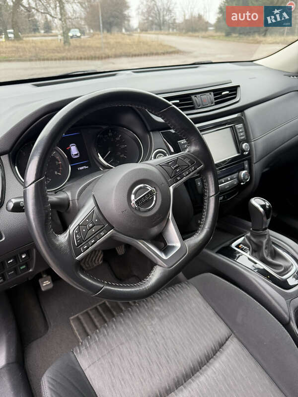 Позашляховик / Кросовер Nissan Rogue 2018 в Кропивницькому