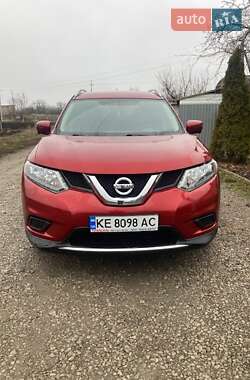 Внедорожник / Кроссовер Nissan Rogue 2016 в Днепре