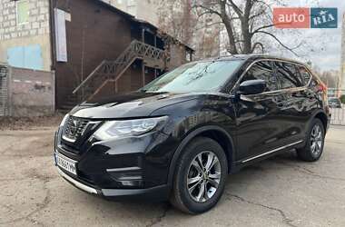 Позашляховик / Кросовер Nissan Rogue 2017 в Харкові