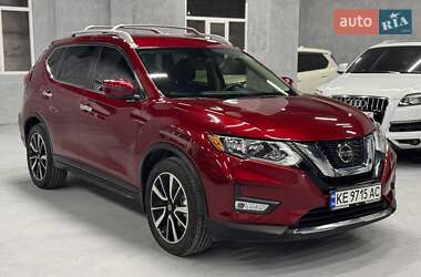 Позашляховик / Кросовер Nissan Rogue 2020 в Кам'янському