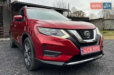 Внедорожник / Кроссовер Nissan Rogue 2019 в Львове