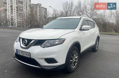 Позашляховик / Кросовер Nissan Rogue 2016 в Києві