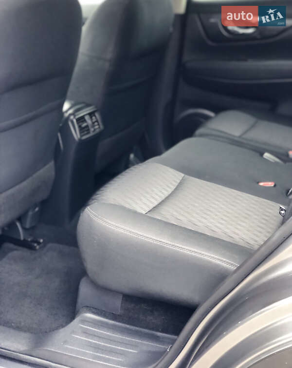 Внедорожник / Кроссовер Nissan Rogue 2019 в Кременчуге