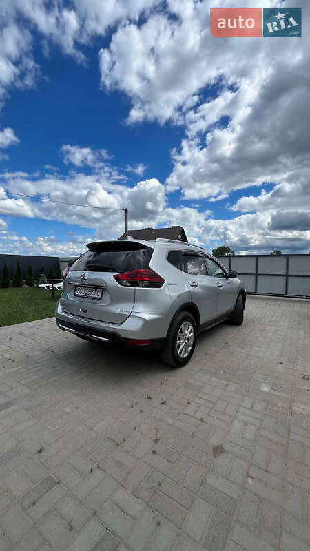 Внедорожник / Кроссовер Nissan Rogue 2018 в Львове
