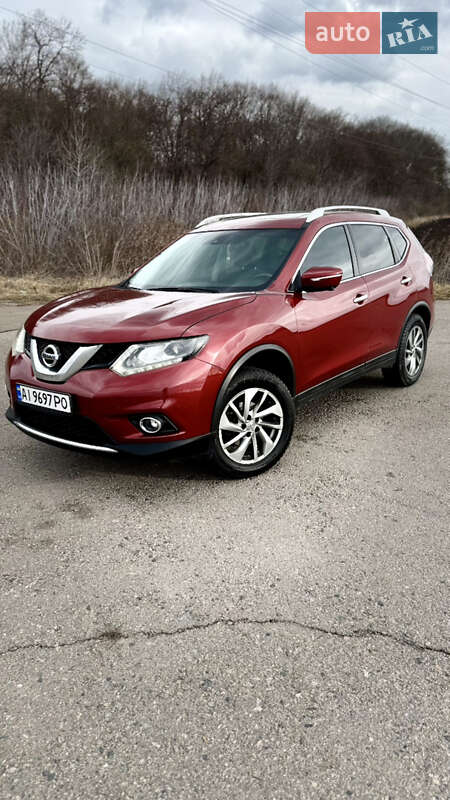 Внедорожник / Кроссовер Nissan Rogue 2014 в Белой Церкви